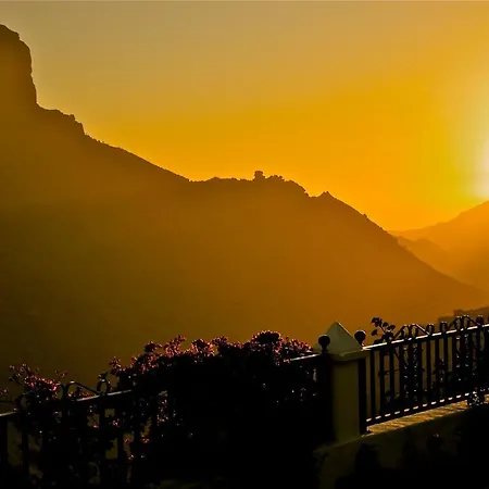 Casita Roque Nublo Tejeda (Gran Canaria)