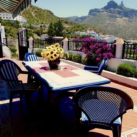 Casita Roque Nublo Tejeda (Gran Canaria)