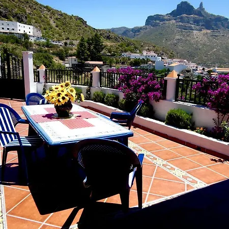 Casita Roque Nublo Holiday home